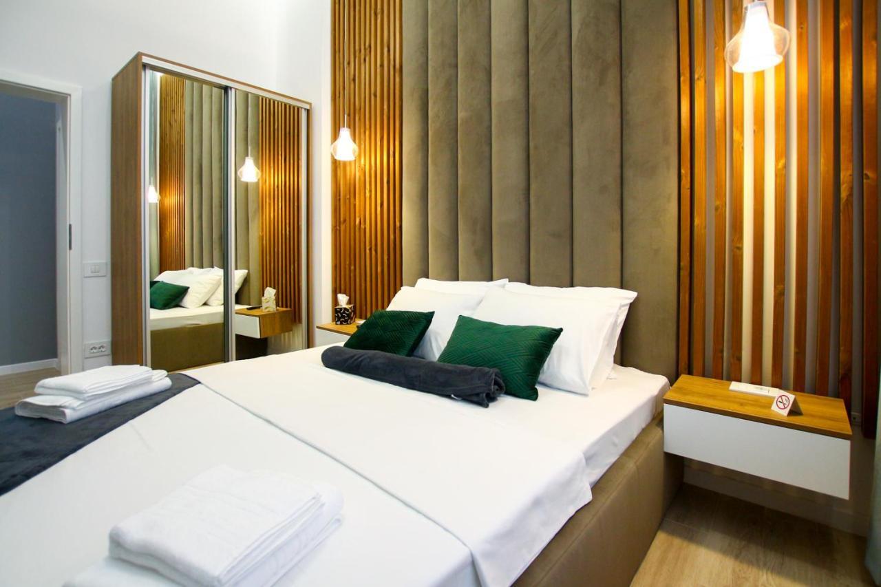 Mianelly Center Apartment Constanta Ngoại thất bức ảnh