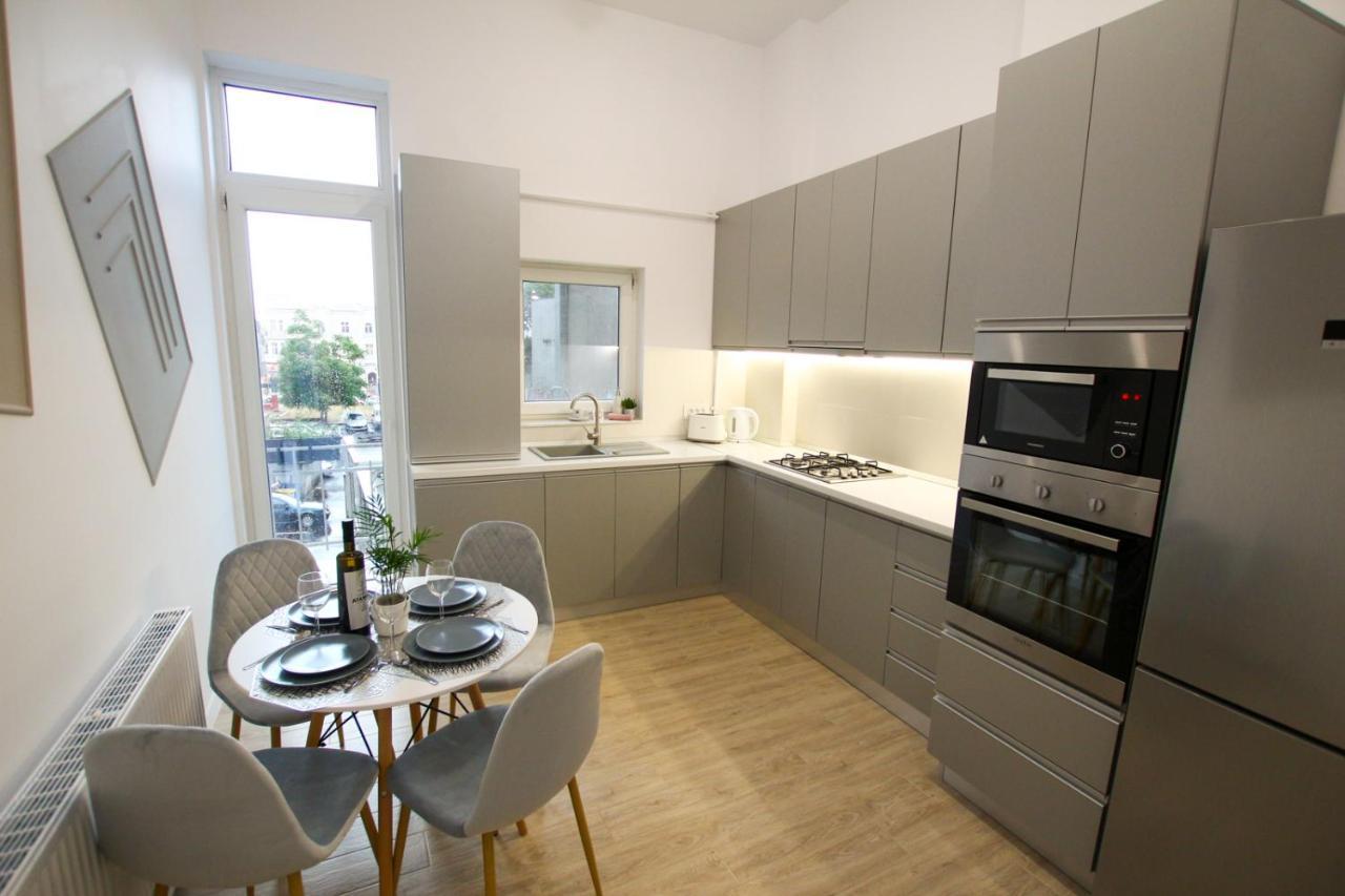 Mianelly Center Apartment Constanta Ngoại thất bức ảnh