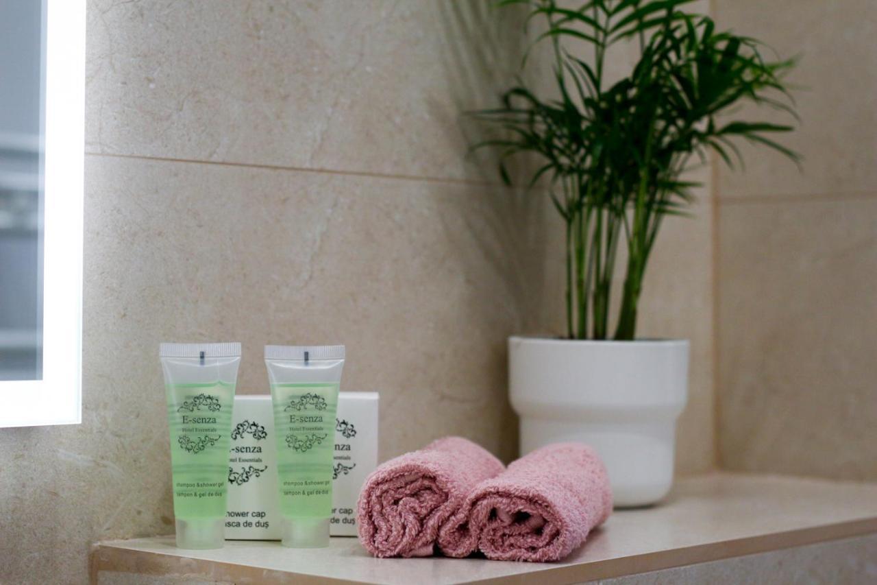 Mianelly Center Apartment Constanta Ngoại thất bức ảnh
